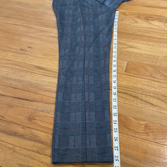 Jones New York Pull On Pants - Picture 4 of 7